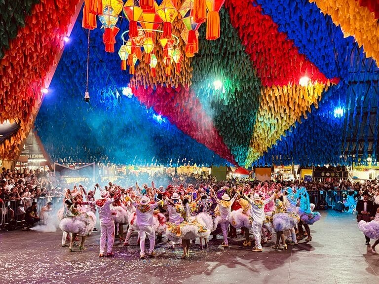 Maior Festival de Quadrilhas Juninas do Mundo Festival de Quadrilhas Juninas